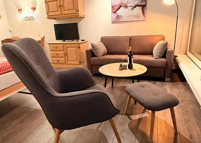 4 Min Walking To Congress Center Zentral Wohnen, Ankommen, Heimeliges Ruhiges Mitten In *