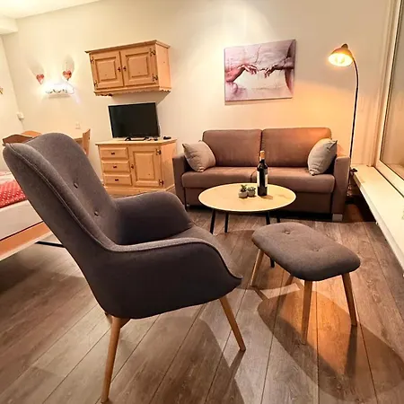 4 Min Walking To Congress Center Zentral Wohnen, Ankommen, Heimeliges Ruhiges Mitten In *